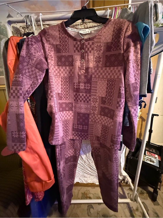 BearPaw Other - Purple Bear Paw long Sleeve Pajama Set